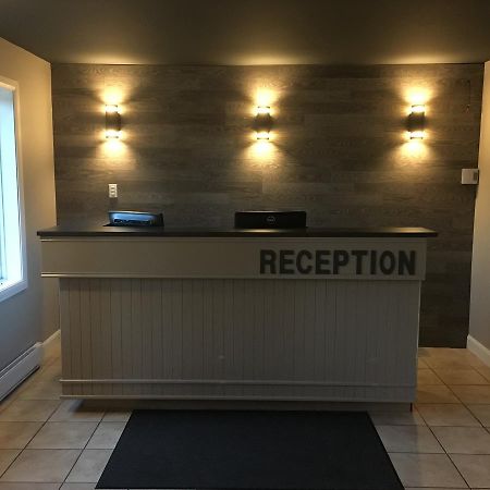 Auberge Valcartier แซ็ง-กาเบรียล-เดอ-วัลกาทิเยร์ ภายนอก รูปภาพ