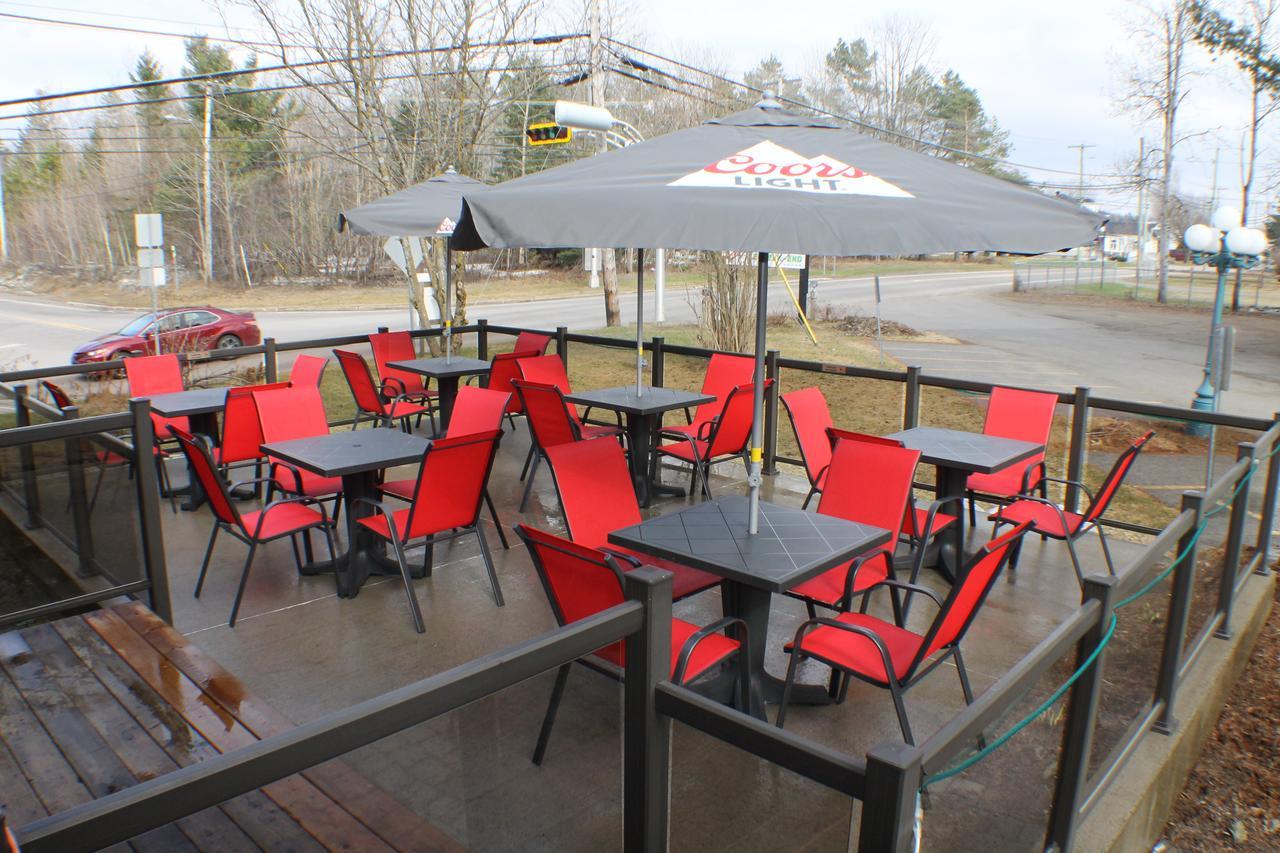 Auberge Valcartier แซ็ง-กาเบรียล-เดอ-วัลกาทิเยร์ ภายนอก รูปภาพ