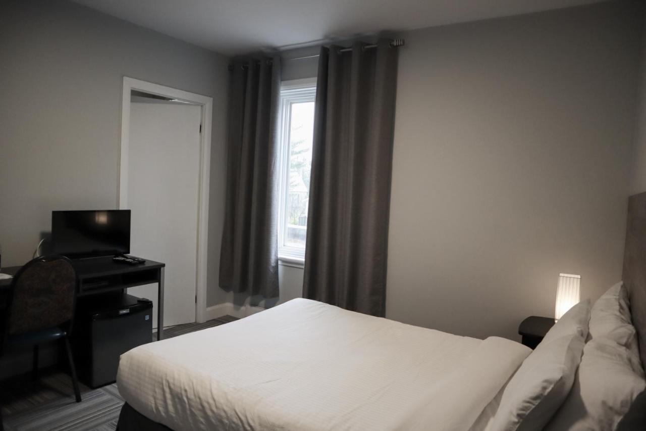 Auberge Valcartier แซ็ง-กาเบรียล-เดอ-วัลกาทิเยร์ ภายนอก รูปภาพ