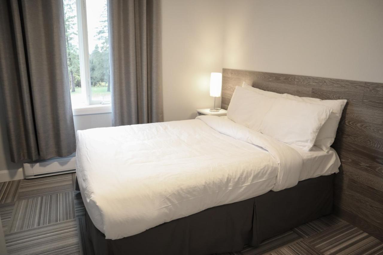 Auberge Valcartier แซ็ง-กาเบรียล-เดอ-วัลกาทิเยร์ ภายนอก รูปภาพ
