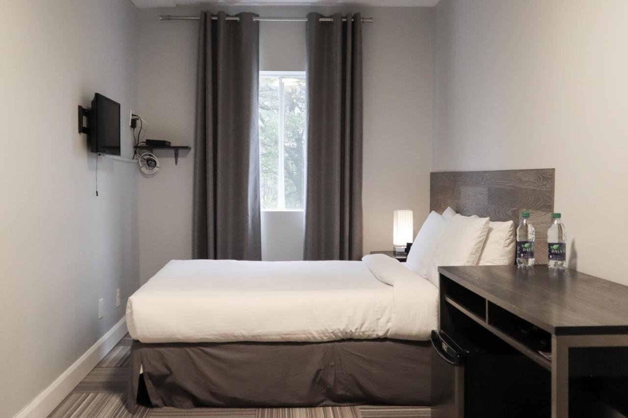 Auberge Valcartier แซ็ง-กาเบรียล-เดอ-วัลกาทิเยร์ ภายนอก รูปภาพ
