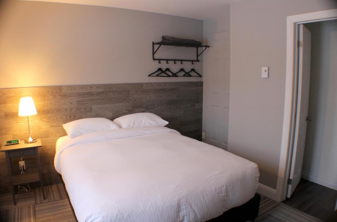 Auberge Valcartier แซ็ง-กาเบรียล-เดอ-วัลกาทิเยร์ ภายนอก รูปภาพ